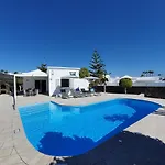 2 Bedroom Cassandra And Katrina With Private Heated Pools. Puerto del Carmen (Lanzarote)