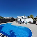 2 Bedroom Cassandra And Katrina With Private Heated Pools. Villa *