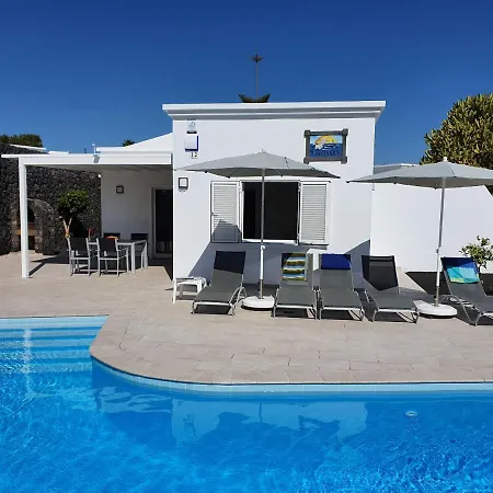 2 Bedroom Cassandra And Katrina With Private Heated Pools. * Puerto del Carmen