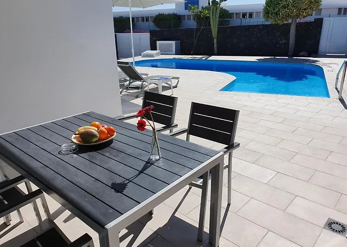 别墅 2 Bedroom Cassandra And Katrina With Private Heated Pools.